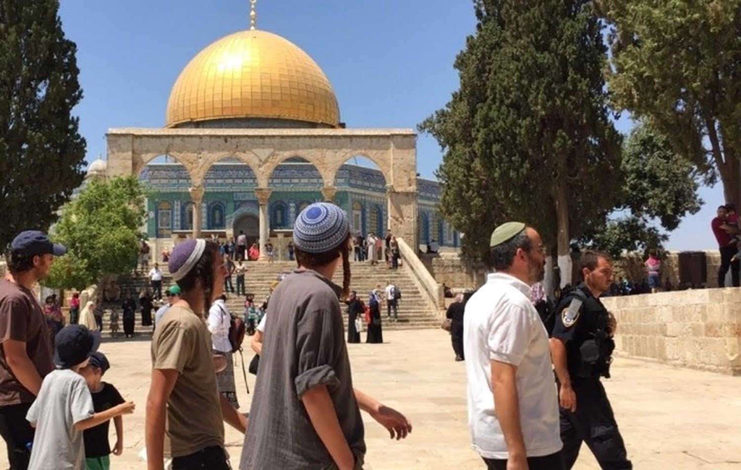 محافظة القدس : النفخ بـ "الشوفار" في الأقصى إعلان حرب على الوضع القائم ومحاولة لفرض السيادة المزعومة