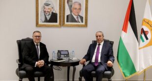 نائب الرئيس حسين الشيخ يطلع السفير الروماني على مستجدات الأوضاع ويدعو لتدخل دولي عاجل لغزة