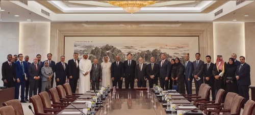المبعوث الصيني للشرق الأوسط السفير تشاي يلتقي السفراء العرب لدى الصين لتبادل وجهات النظر حول القضية الفلسطينية