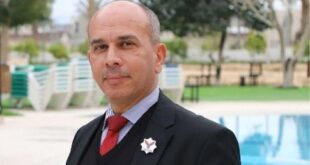 خالد أبو ظاهر