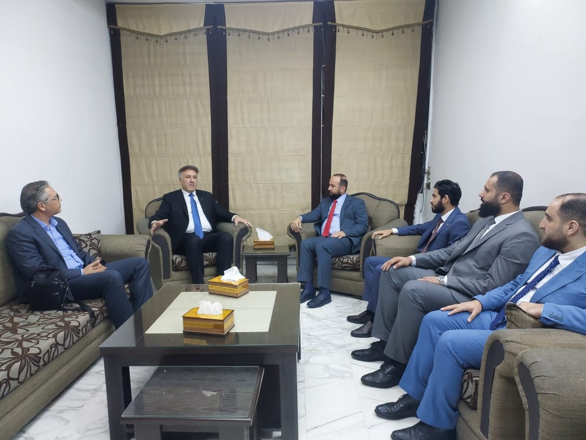 المشرف العام على الإعلام الرسمي الوزير أحمد عساف يبحث مع وزير الإعلام السوري التعاون المشترك ويطلعه على التطورات السياسية