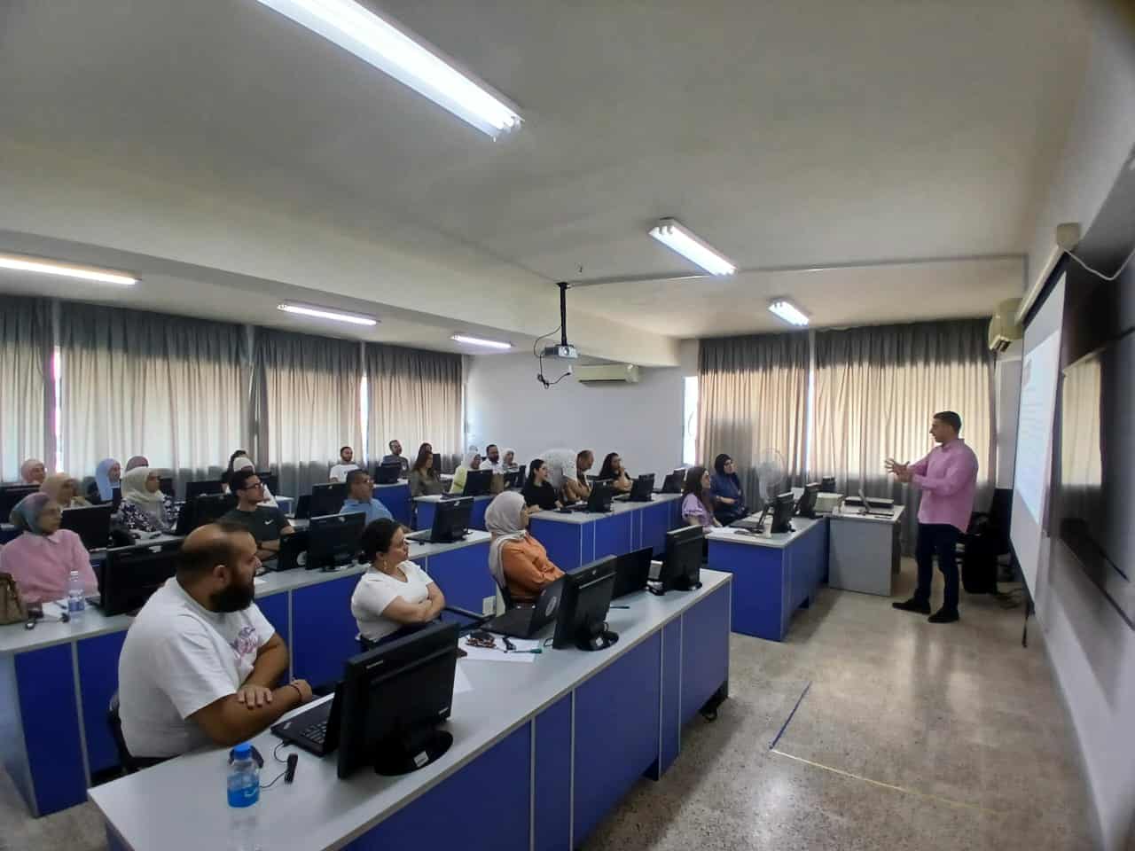 دورة على تقنيات الذكاء الاصطناعي للدكتور طارق سوسان لموظفي جمعية المواساة في صيدا