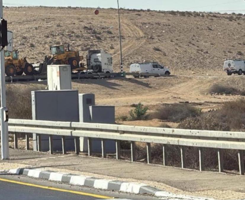 الاحتلال يقتحم قرية أبو قرينات في النقب تمهيداً لعمليات هدم مساكن