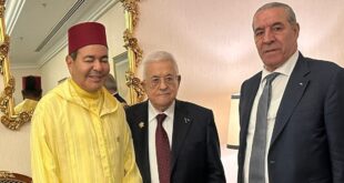 الرئيس محمود عباس يلتقي ممثل ملك المغرب في الدوحة