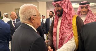 الرئيس محمود عباس يلتقي ولي العهد السعودي في الدوحة