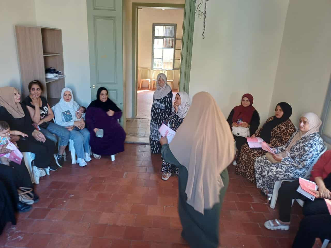 جمعية المواساة تعزّز وعي الأمهات ، جلسة توعية وتمكين في مركز المواساة - صيدا القديمة