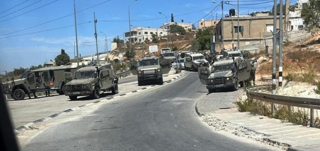 الاحتلال يعتقل 6 مواطنين من قباطية جنوب جنين