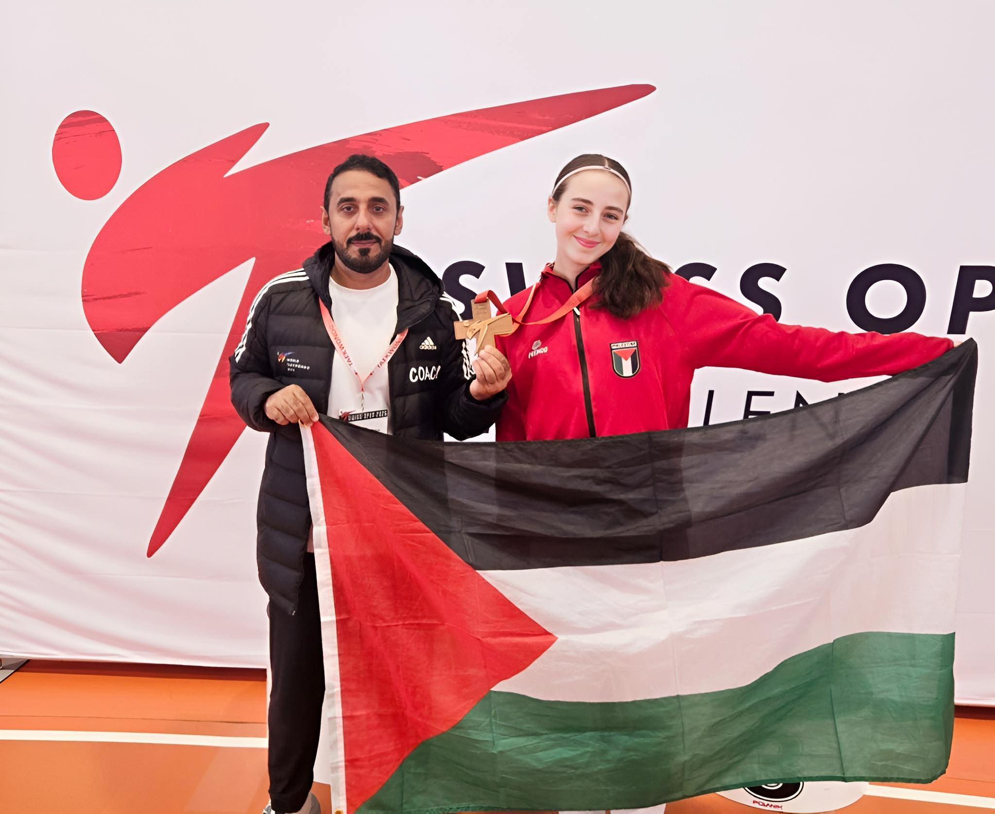 لاعبة المنتخب الوطني تالين رياض تواصل إنجازاتها وتحصد البرونزية في بطولة سويسرا الدولية G1