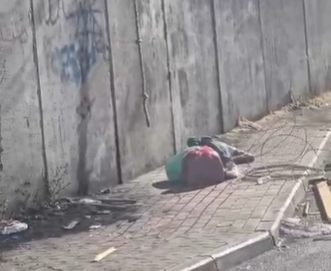 استشهاد عامل برصاص الاحتلال قرب جدار الفصل العنصري في الرام شمال القدس