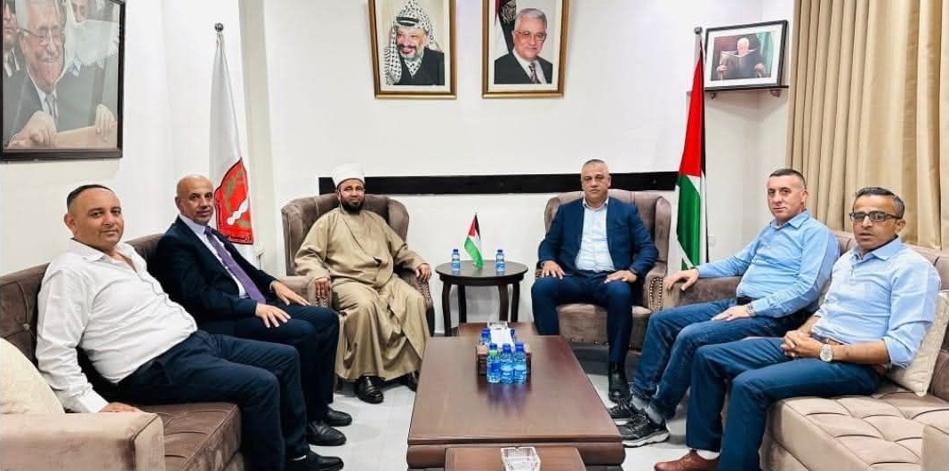 اللواء ناصر البوريني يستقبل معالي وزير الأوقاف والشؤون الدينية