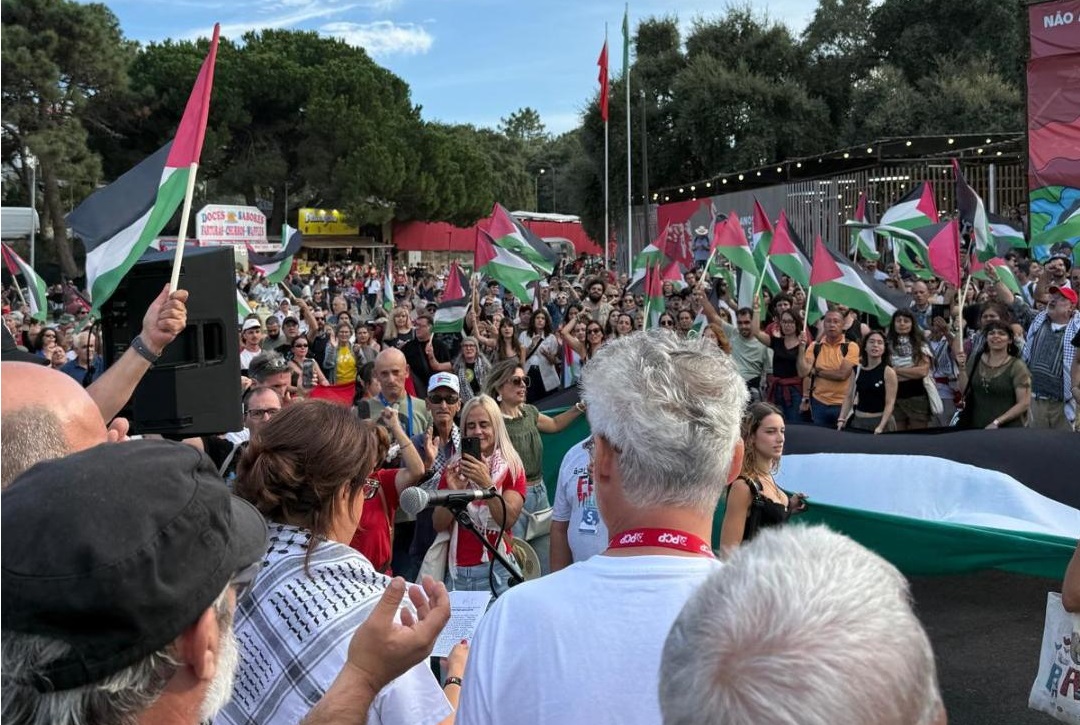 بعثة فلسطين لدى البرتغال تشارك في مهرجان الحزب الشيوعي البرتغالي السنوي والذي اتخذ فلسطين كمحور له هذا العام