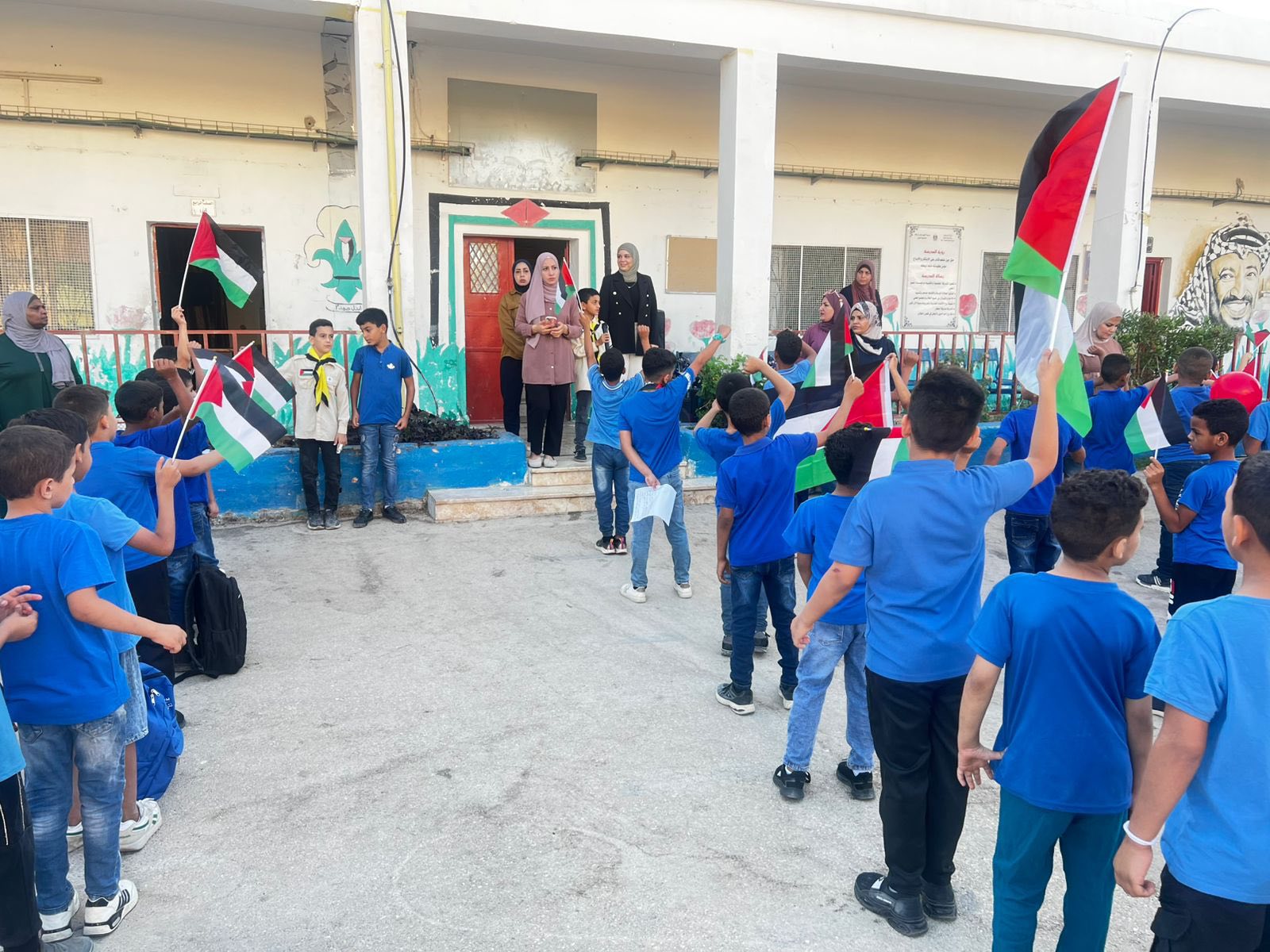 التوجيه السياسي ينظم فعاليات بمناسبة احياء يوم "العلم الفلسطيني ‏‏"في مدرسة الشهيد ياسر عرفات
