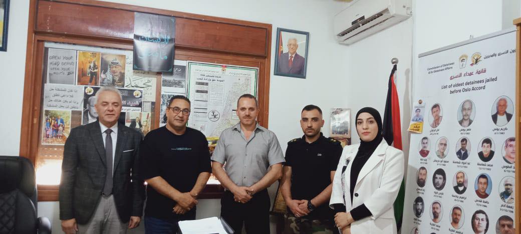 التوجيه السياسي والوطني يزور المؤسسات في طوباس