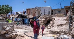 الاحتلال يخطر بهدم 5 مساكن والمستوطنون يدمرون خط الكهرباء بأم الخير بمسافر يطا جنوب الخليل