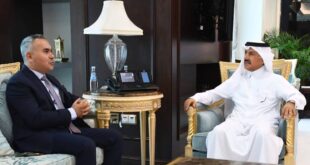 السفير فايز أبو الرب يبحث مع الأمين العام للخارجية القطرية آخر التطورات وسبل تعزيز التعاون الثنائي