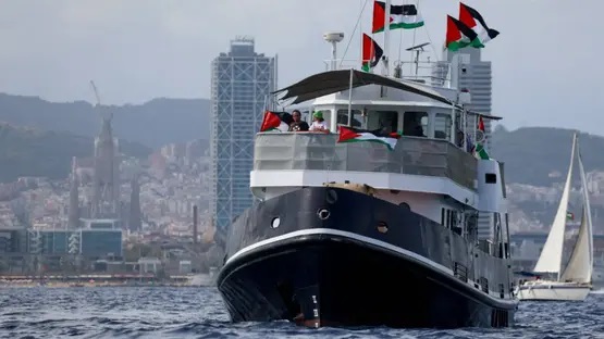 الجبهة العربية الفلسطينية : قصف السفينة الأكبر في "أسطول الصمود" جريمة عدوانية تؤكد أن الاحتلال خارج عن كل قانون