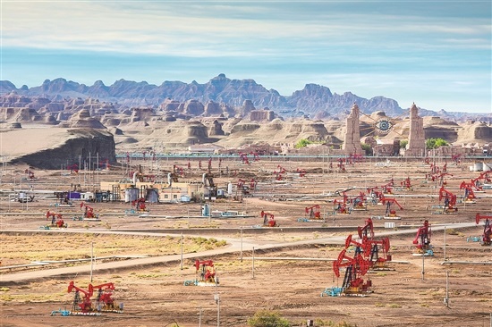 الصين : الذكرى السبعين لاستكشاف وتطوير حقول النفط في شينجيانغ