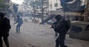 الاحتلال يفرض الإغلاق بالقوة وسط الخليل تمهيداً لاقتحام المستوطنين منطقة باب الزاوية