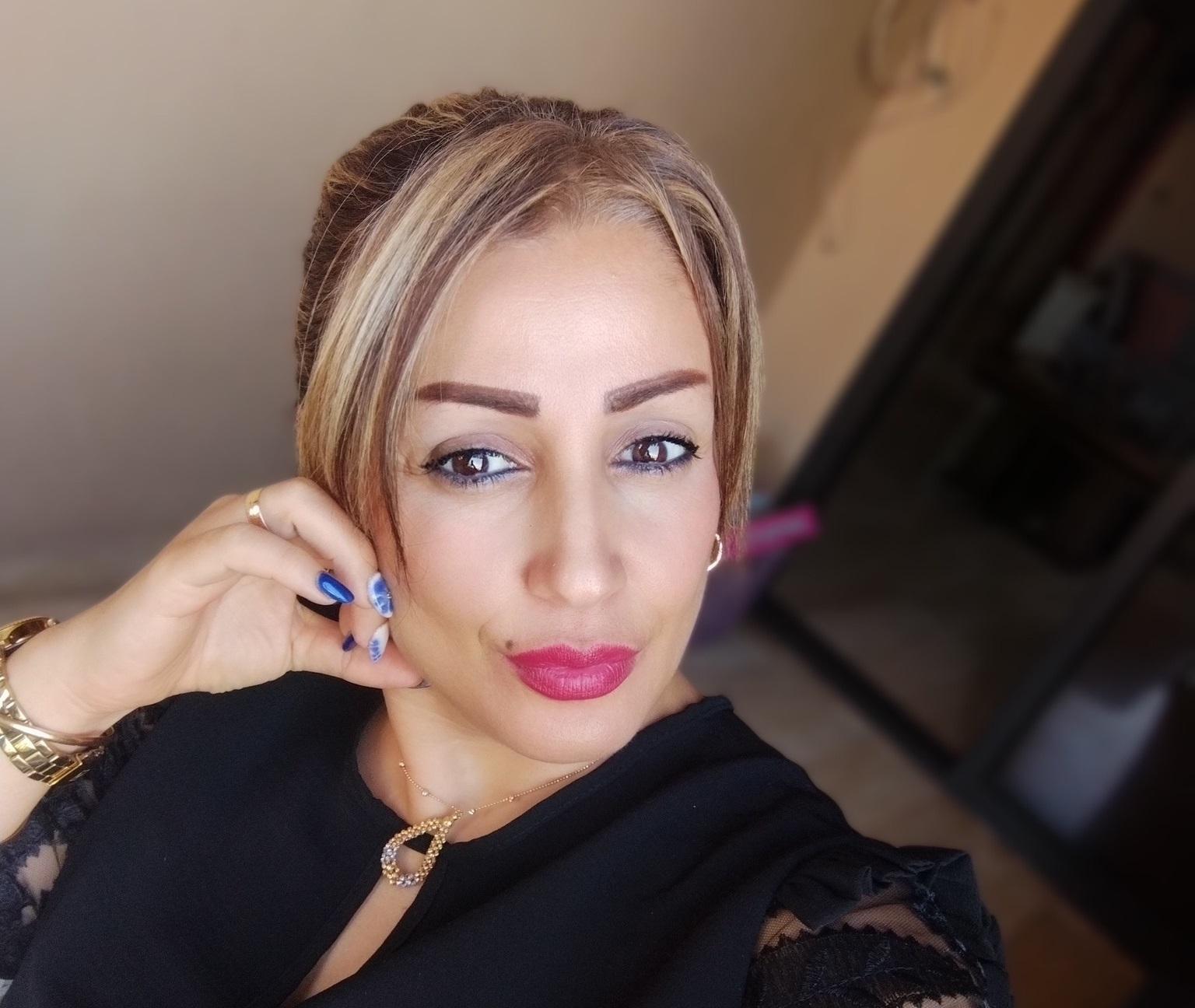 حررّني من قيودي .. ، بقلم : مايا عوض