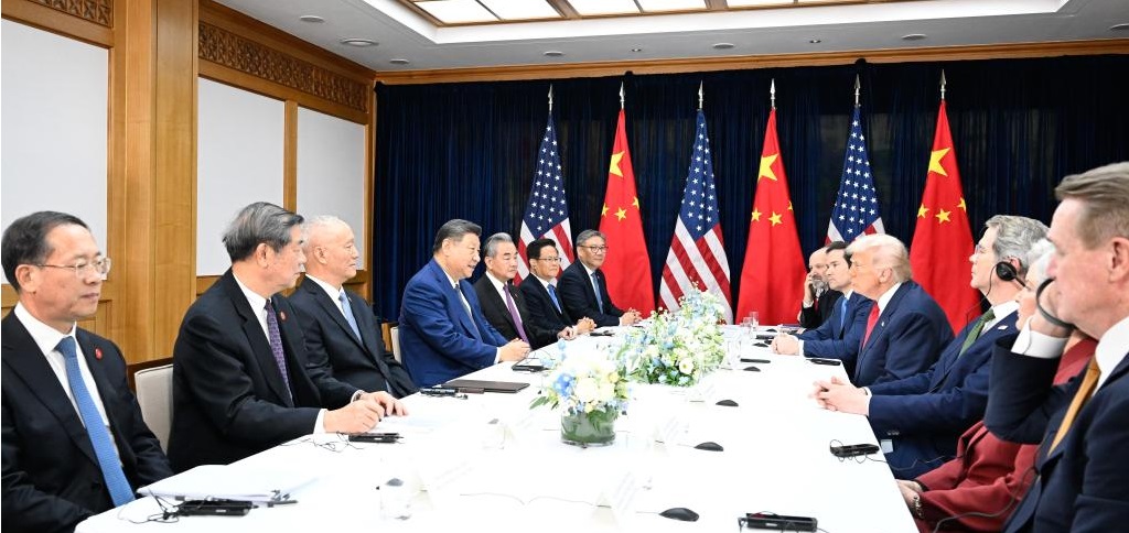 تفاصيل لقاء رئيس الصين شي جين بينغ بالرئيس الأمريكي دونالد ترامب في بوسان