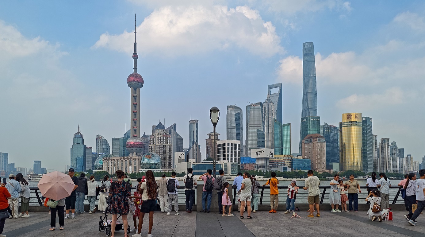 شفا - مع اقتراب انتهاء فترة الخطة الخمسية الرابعة عشرة (2021-2025)، حققت الصين مجموعة من الإنجازات البارزة، بما في ذلك تعزيز اقتصاد مرن وتقديم خطوات ملموسة في مجال التكنولوجيا.