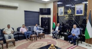 محافظ قلقيلية اللواء حسام أبو حمدة يلتقي وفداً من وزارة النقل والمواصلات