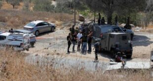 الاحتلال يعتقل 4 مواطنين من بلدة إذنا غرب الخليل