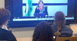 وزيرة شؤون المرأة تستعرض التجربة الفلسطينية في مساق «مشاركة النساء في صياغة الدساتير