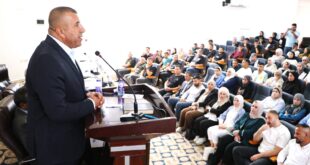 محافظ الخليل يشارك في تكريم قادة العمل التطوعي في المحافظة