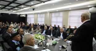 وزير الداخلية اللواء زياد هب الريح يشيد بدور لجان السِّلم الأهلي خلال اجتماع موسّع في رام الله