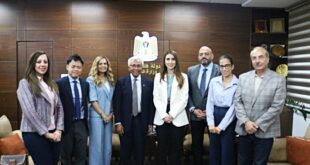 وزيرة العمل إيناس العطاري تبحث مع سفير سنغافورة سبل تعزيز التعاون