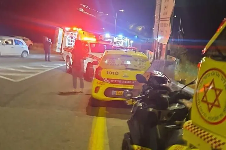 إصابة شاب برصاص الاحتلال بزعم محاولته تنفيذ عملية اطلاق نار جنوب الخليل