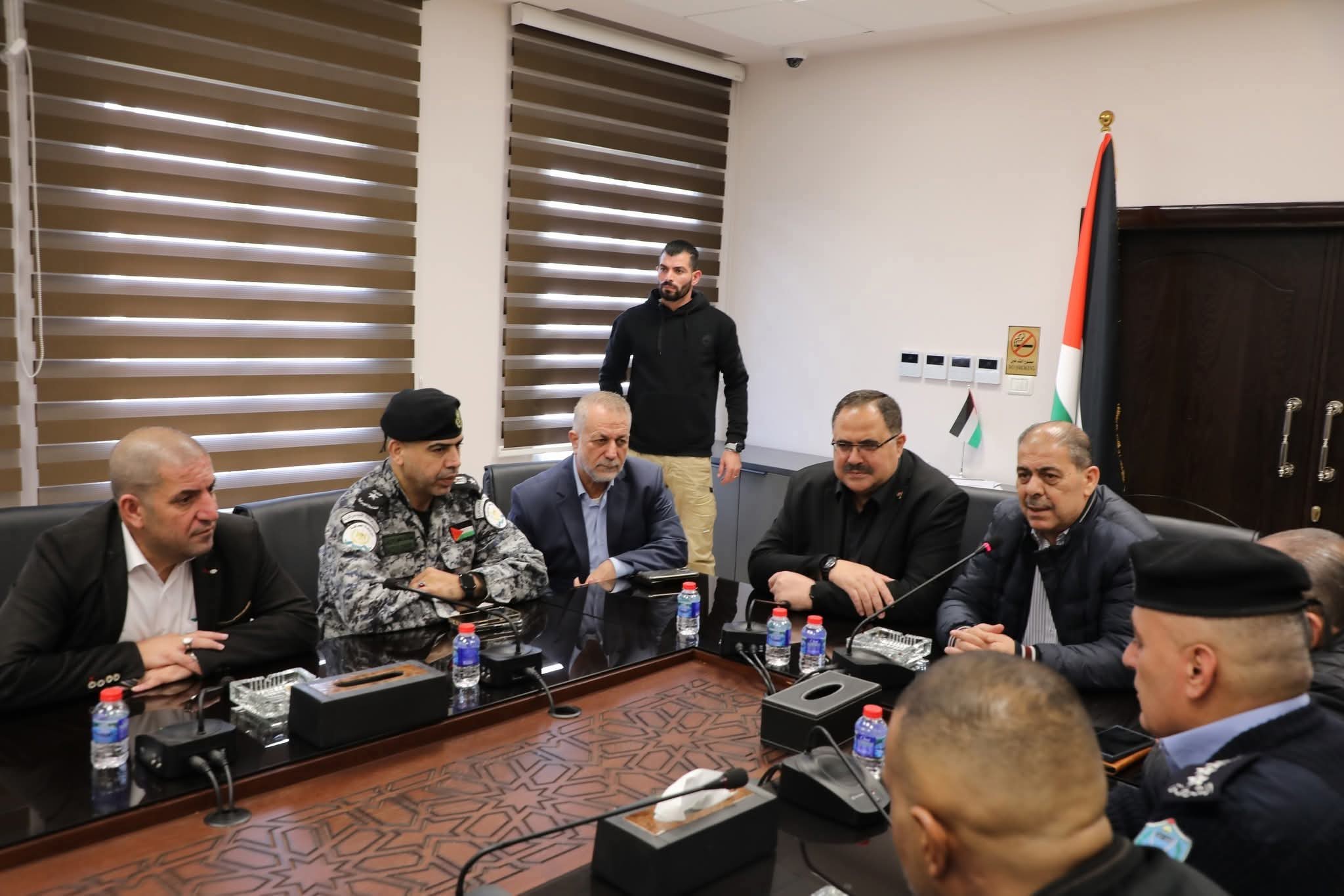 التوجيه السياسي في سلفيت يلتقي الدكتور صبري صيدم