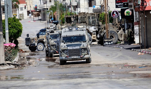 الاحتلال يحاصر منزلاً في مركة جنوب جنين ويقصفه بقذائف "إنيرجا"