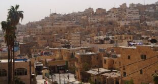 الاحتلال يفرض حظر التجول في عدة أحياء بالبلدة القديمة وسط مدينة الخليل