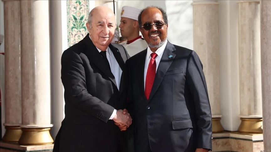 رئيس الجزائر عبد المجيد تبون والرئيس الصومالي يؤكدان ويؤكدان دعمهما الشعب الفلسطيني