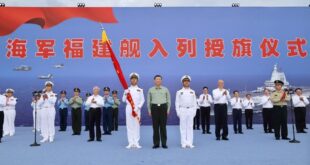 الرئيس شي يحضر مراسم إدخال حاملة الطائرات الصينية "فوجيان" في الخدمة