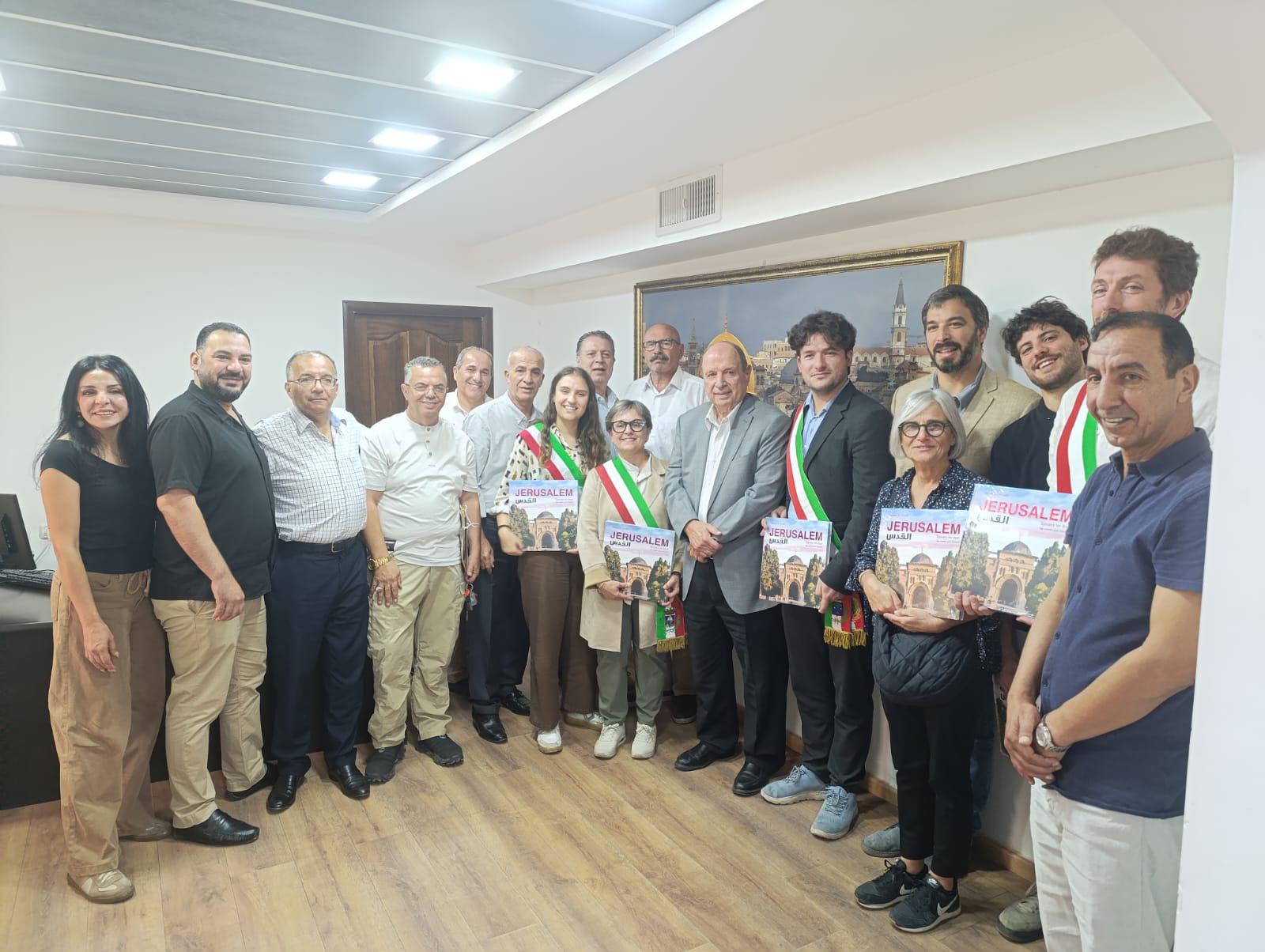 عدنان الحسيني يُطلع وفدا إيطاليا على تبعات العدوان الإسرائيلي المستمر على دولة فلسطين