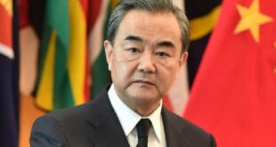 وزير الخارجية الصيني يحث الصين وإيران على الارتقاء بالشراكة الاستراتيجية الشاملة إلى مستوى أعلى