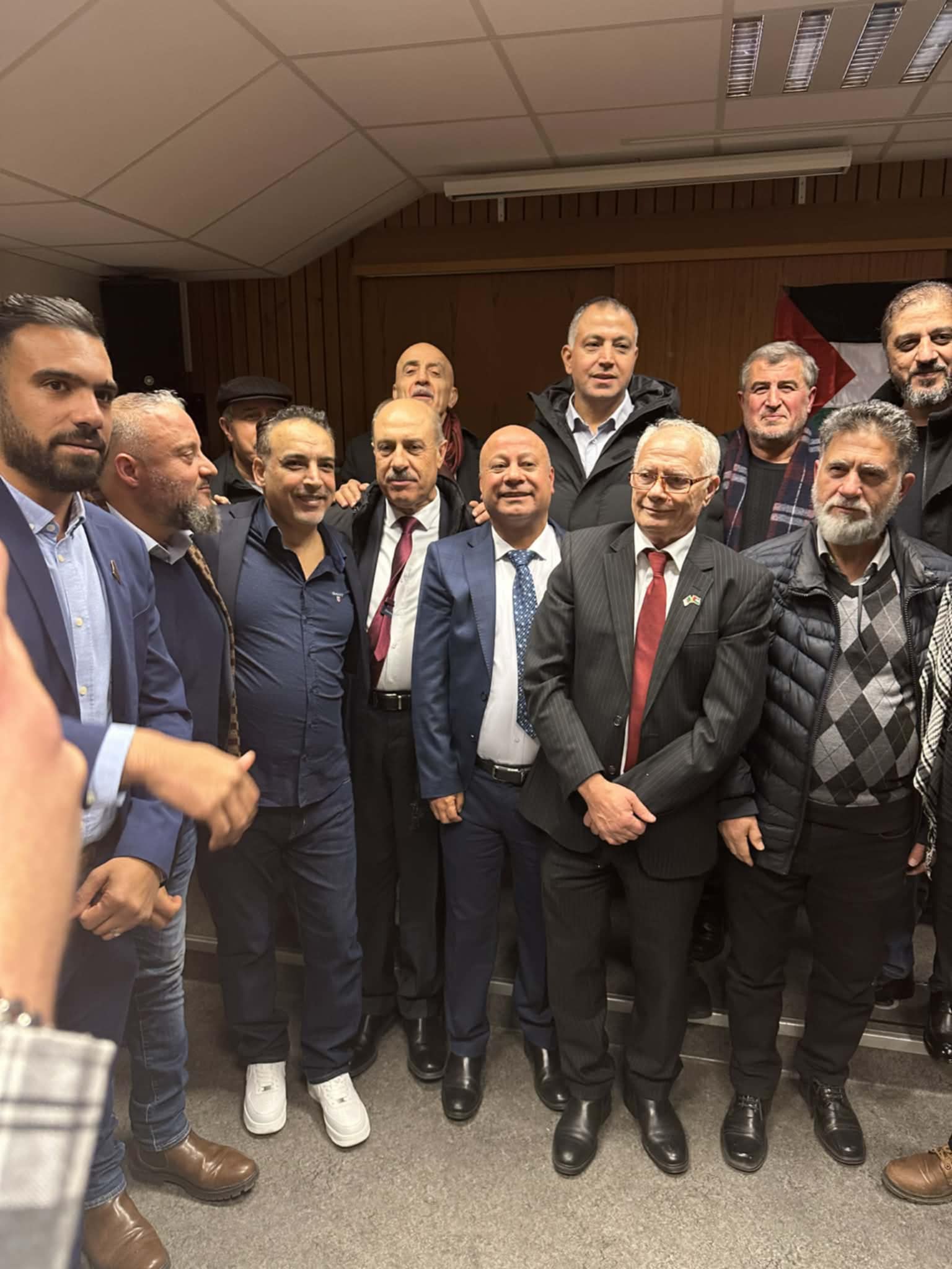 عماد شعبان : يشارك بلقاء سياسي في السويد بحث دور الجاليات الفلسطينية وحول وكالة غوث وتشغيل اللاجئين