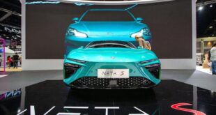 السيارات الكهربائية الصينية تتألق في لبنان خلال معرض كبير في بيروت