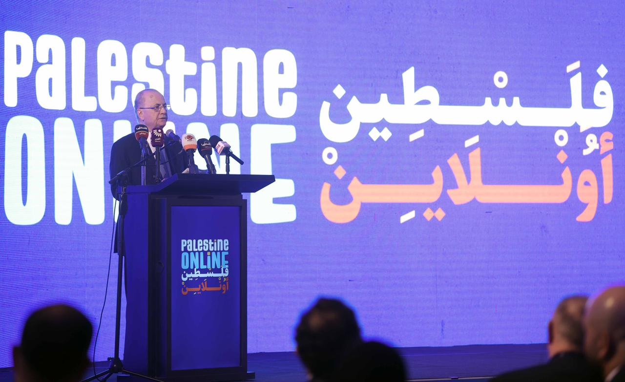 رئيس الوزراء : نعمل على تطوير البنية الرقمية لتبقى فلسطين متصلة بالعالم