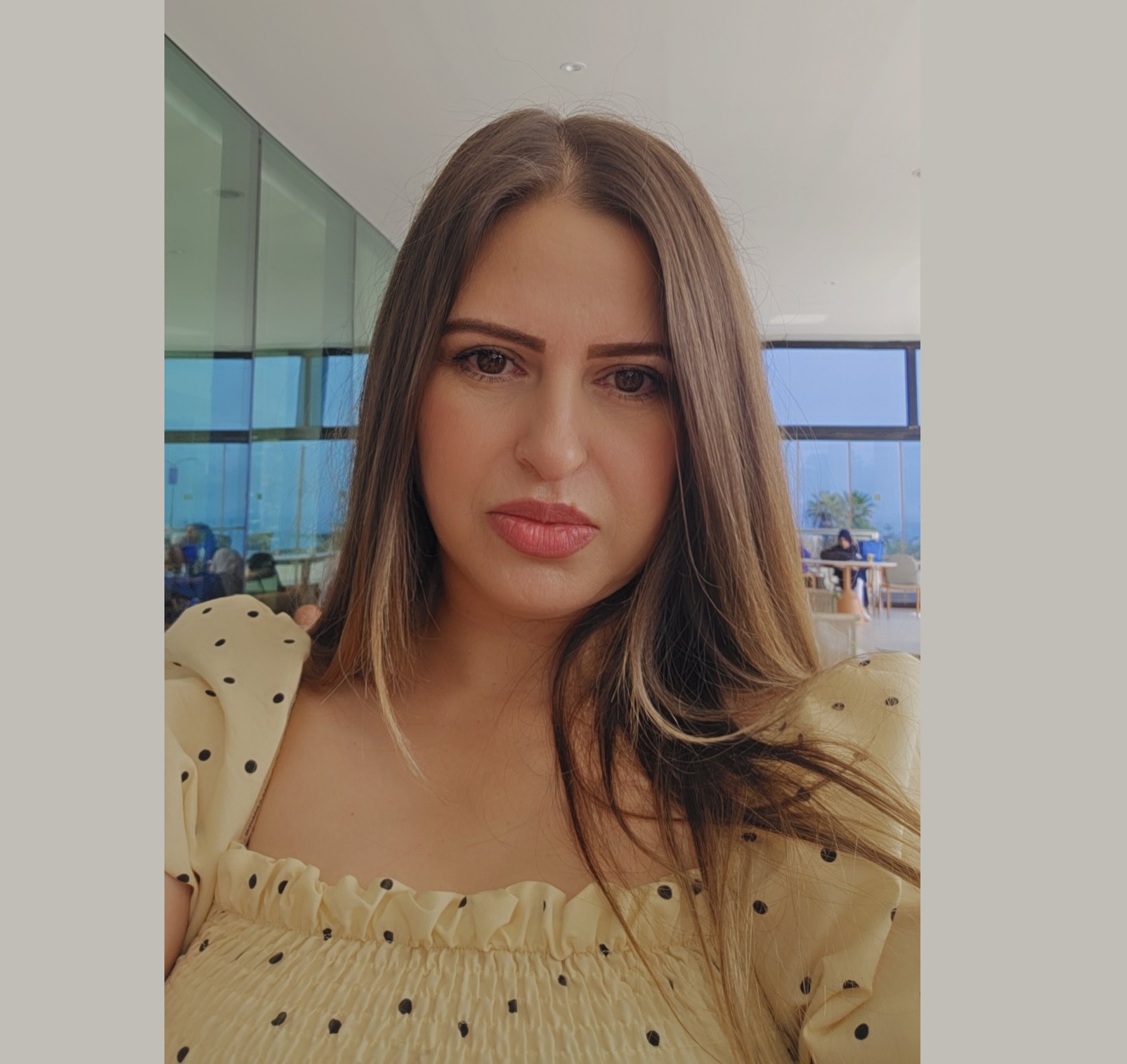 الإنسان المستنزف : بين الوقت ، الحاجة، والكرامة ، بقلم : ماتيلدا عواد