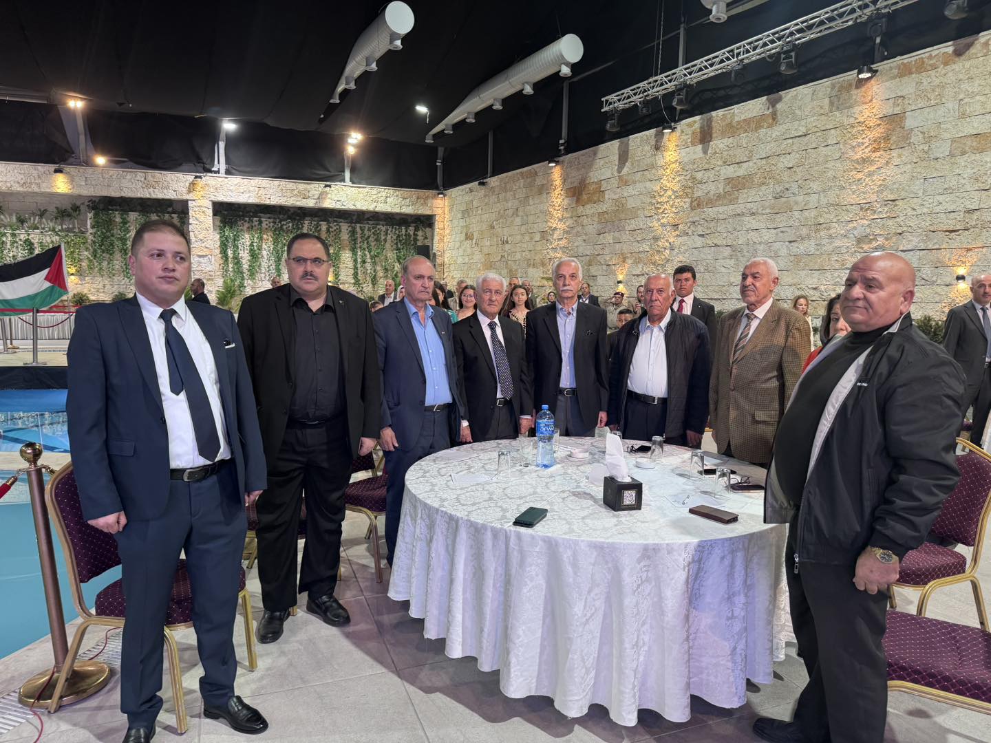 عباس زكي ينقل تحيات الرئيس محمود عباس الى الجزائر في الذكرى الـ 71 للثورة الجزائرية