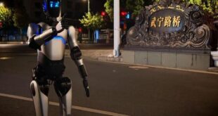 روبوت بشري صيني يسجل رقما عالميا جديدا في غينيس بالسير لمسافة 106 كيلومترات