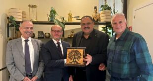 صبري صيدم يلتقي وزير الدولة للشؤون الخارجية في إسبانيا