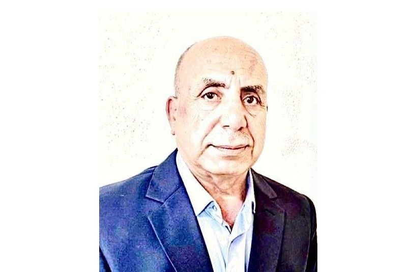 حارس الذاكرة ، ومرآة الوجود