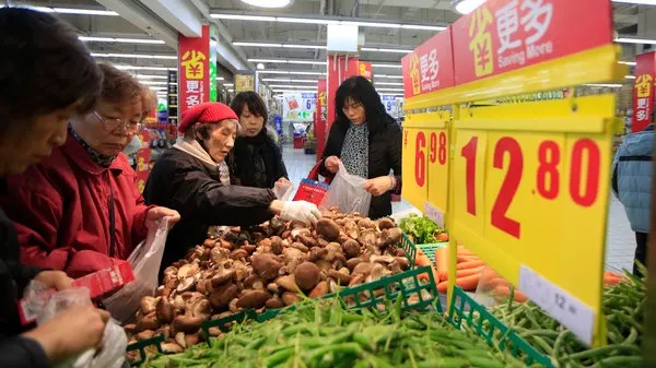 الصين تشهد علامات تحسن للأسعار في أكتوبر مع تقلص وتيرة انخفاض مؤشر أسعار المنتجين