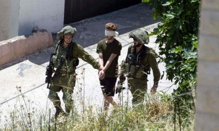 قوات الاحتلال تعتقل 40 مواطنا على الأقل من مدن وبلدات ومخميات الضفة الغربية