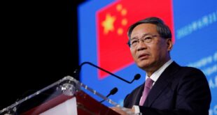 الصين : رئيس مجلس الدولة الصيني يدعو إلى بناء عالي الجودة للأراضي الزراعية عالية المعايير